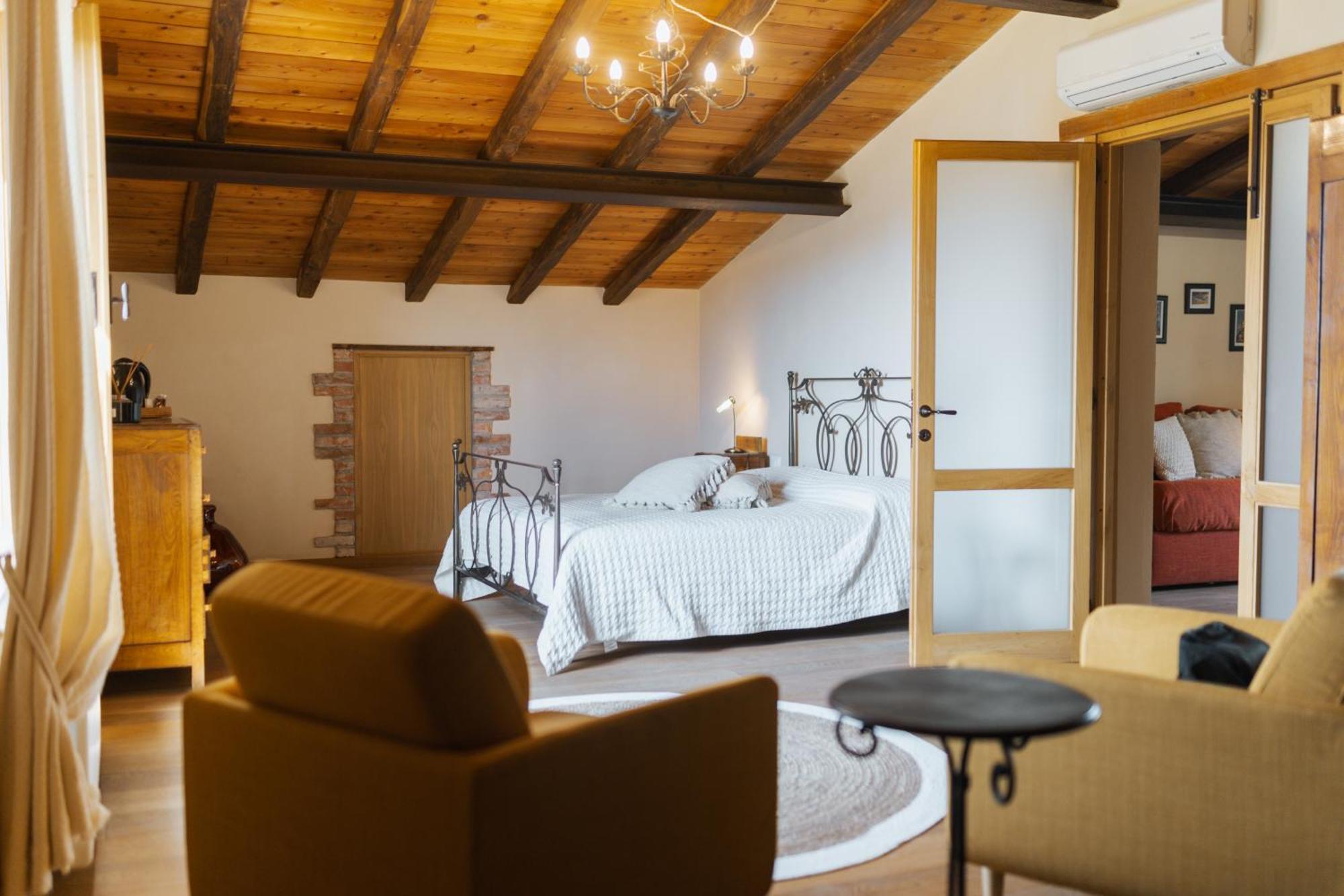 Agriturismo La Burlanda Фоздиново Экстерьер фото