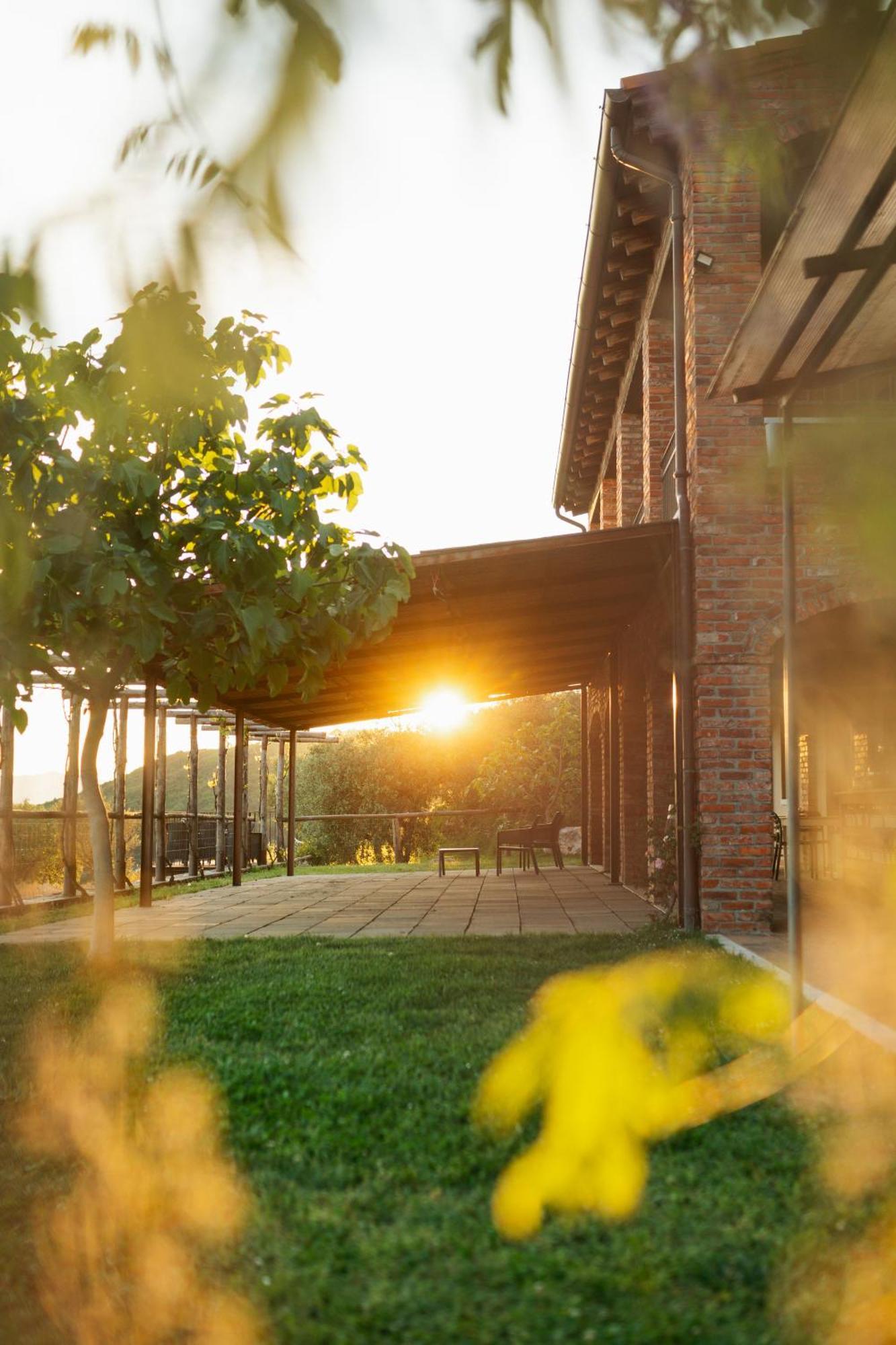 Agriturismo La Burlanda Фоздиново Экстерьер фото