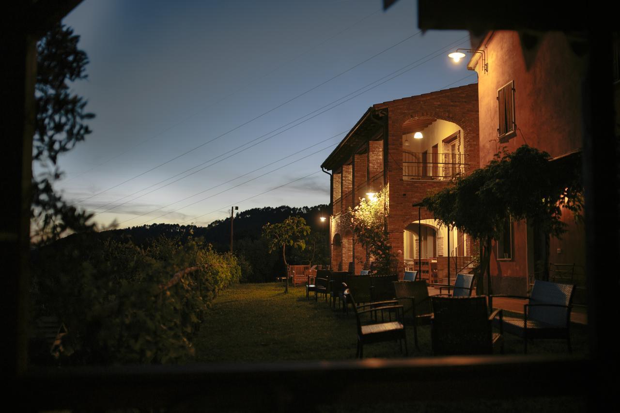 Agriturismo La Burlanda Фоздиново Экстерьер фото
