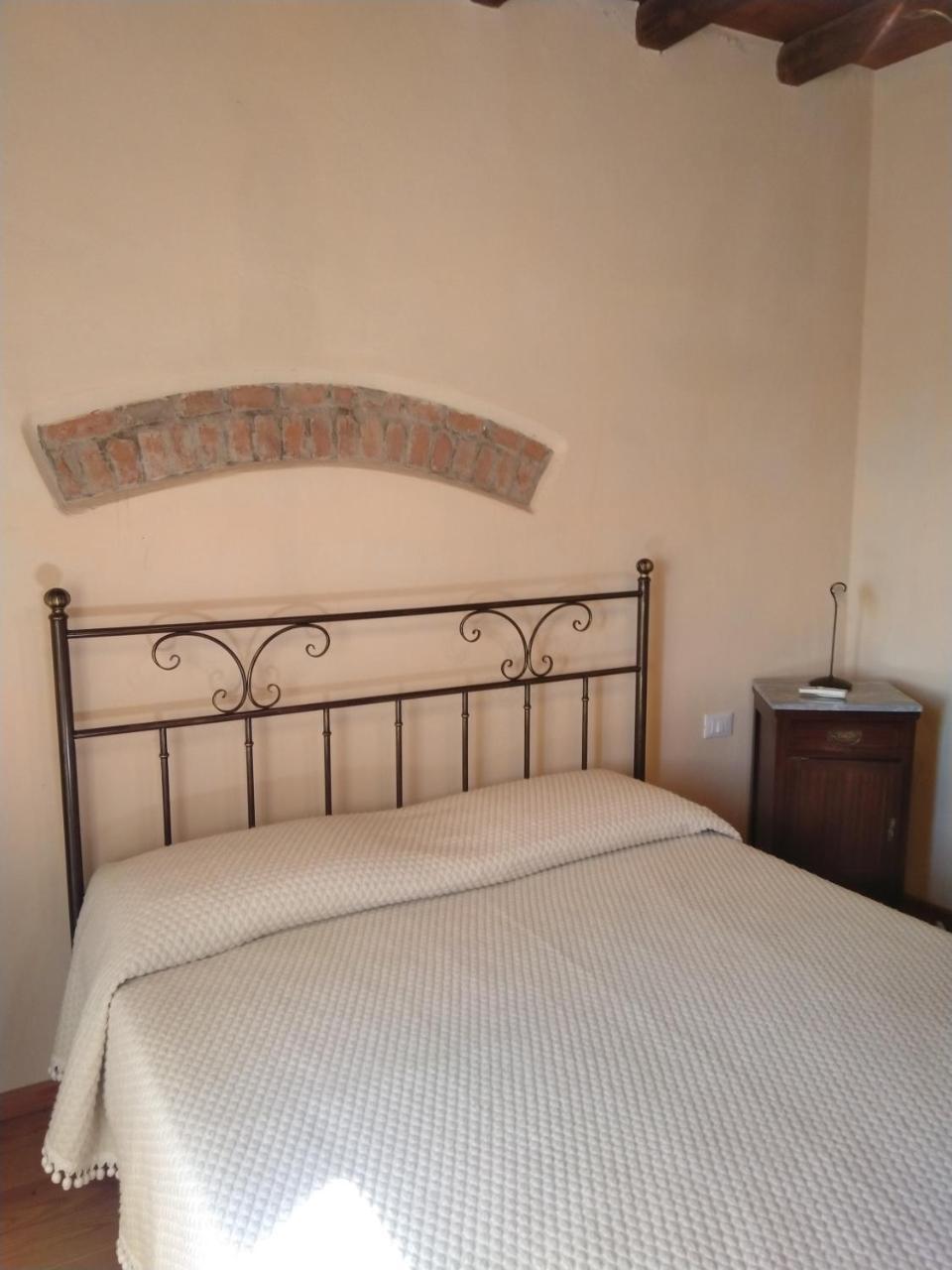 Agriturismo La Burlanda Фоздиново Экстерьер фото